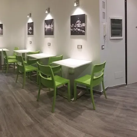 罗马皮亚内塔住宿加早餐旅馆 住宿加早餐酒店 2*