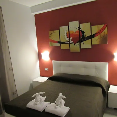 住宿加早餐酒店 Pianeta 3*